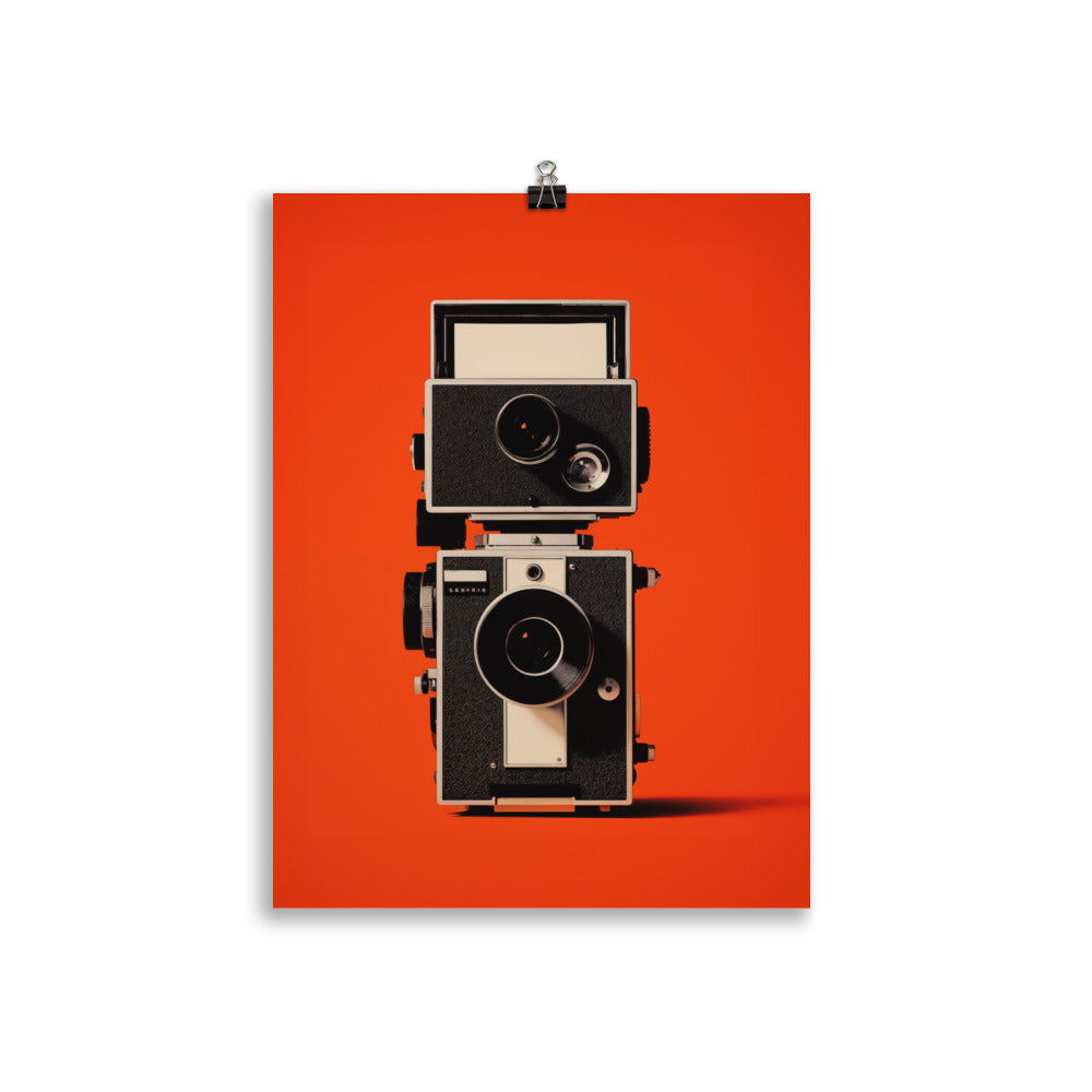 Retro-Kamera auf lebhaftem Rot